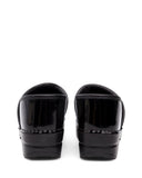 PROFESSIONAL CLOG